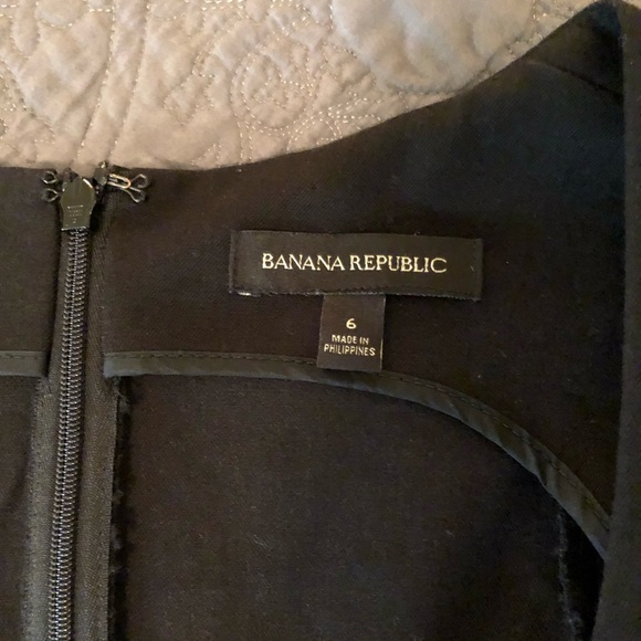 Banana Republic Little Black Dress; size 6 - Picture 2 of 8